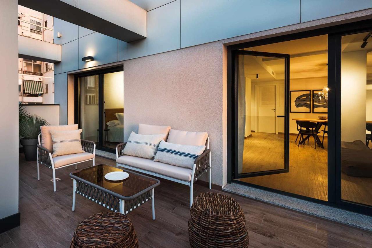 Apartamento Bguest Con Terraza Alicante Luaran gambar