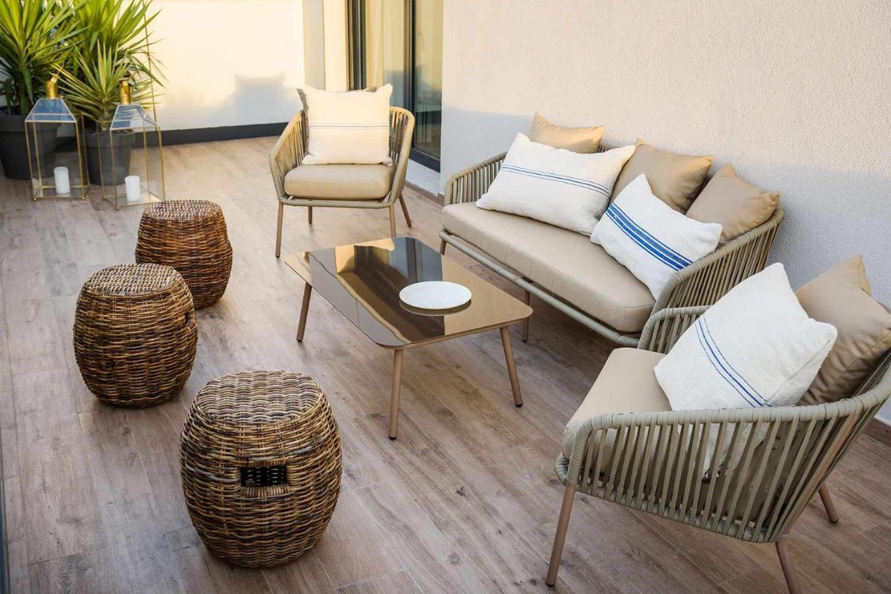 Apartamento Bguest Con Terraza Alicante Luaran gambar